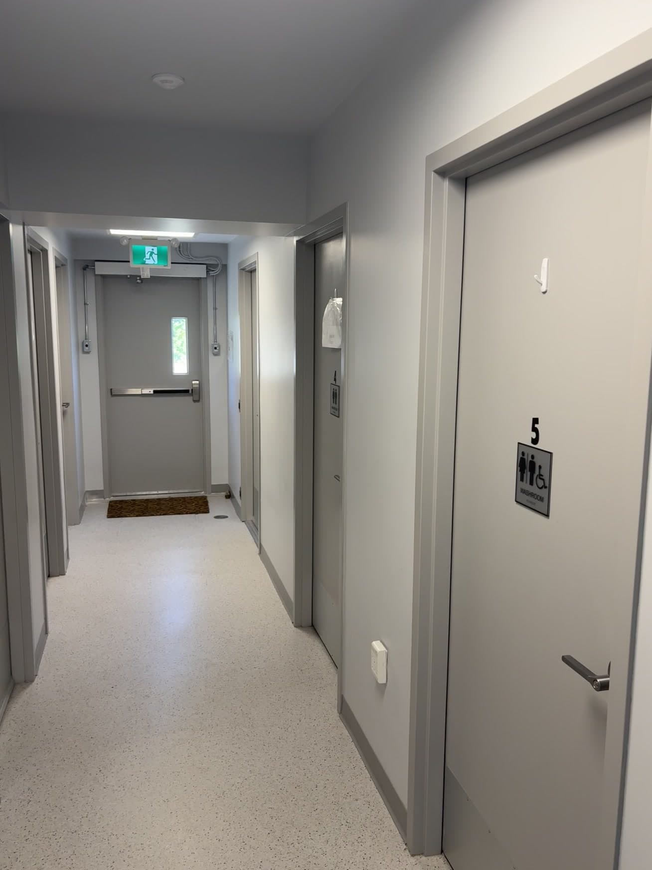 Hallway and washroom facilities